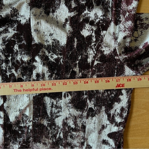 SAMUEL DONG LONG MAXI DRESS GOWN SILVER BURGUNDY REGENCY GLAM WEDDING FORMAL NWT - Picture 7 of 11